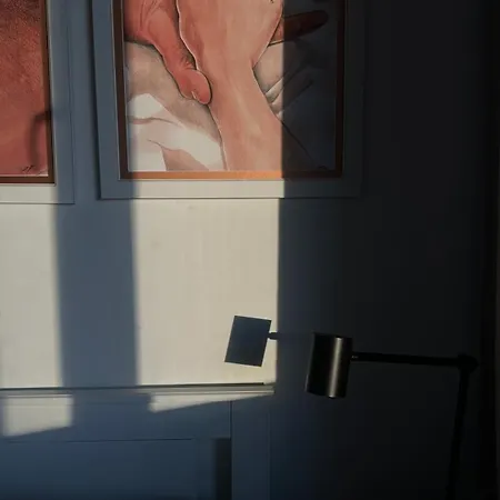 Airport Lounge Apartment